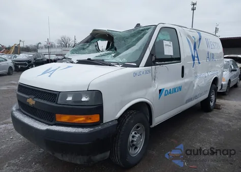 2024 Chevrolet Express Cargo Rwd 2500 Regular Wheelbase Wt from USA, damaged, VIN 1GCWGAFP1R1236115